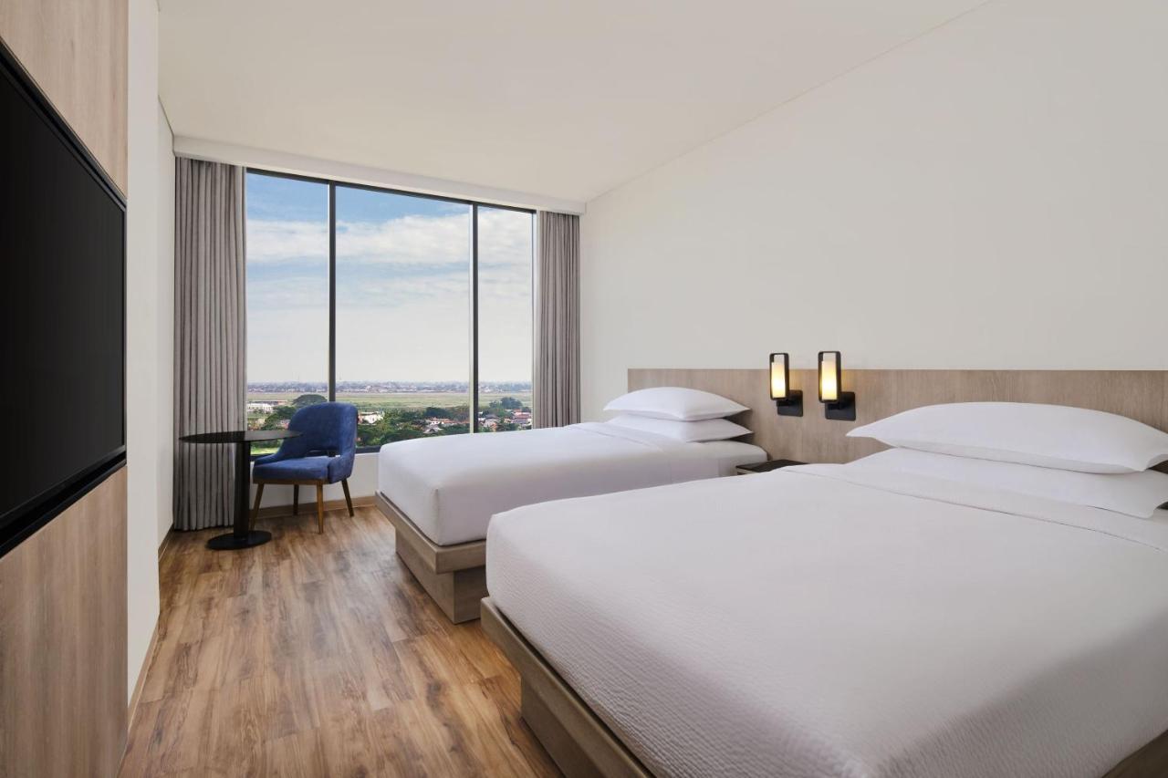 Fairfield By Marriott Jakarta Soekarno-Hatta Airport Tangerang Exterior photo