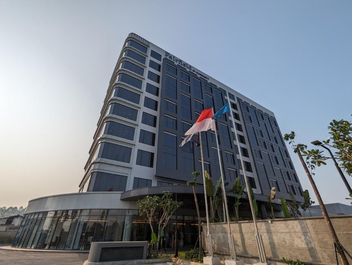 Fairfield By Marriott Jakarta Soekarno-Hatta Airport Tangerang Exterior photo