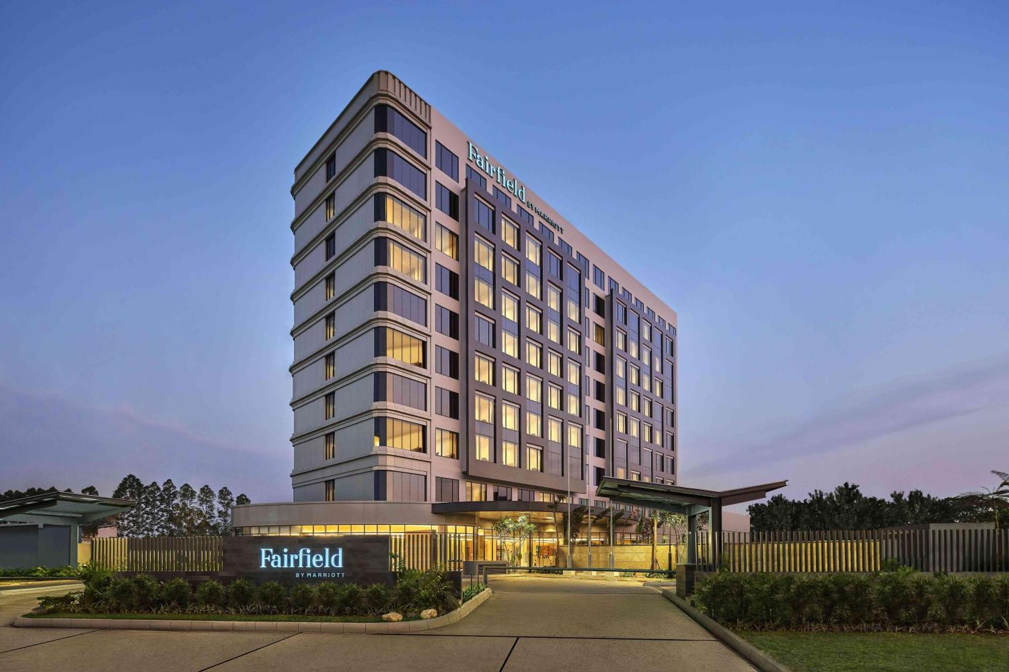 Fairfield By Marriott Jakarta Soekarno-Hatta Airport Tangerang Exterior photo